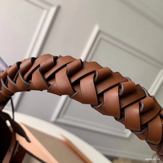 WIS CARMEL VUITTON LOUIS 0304